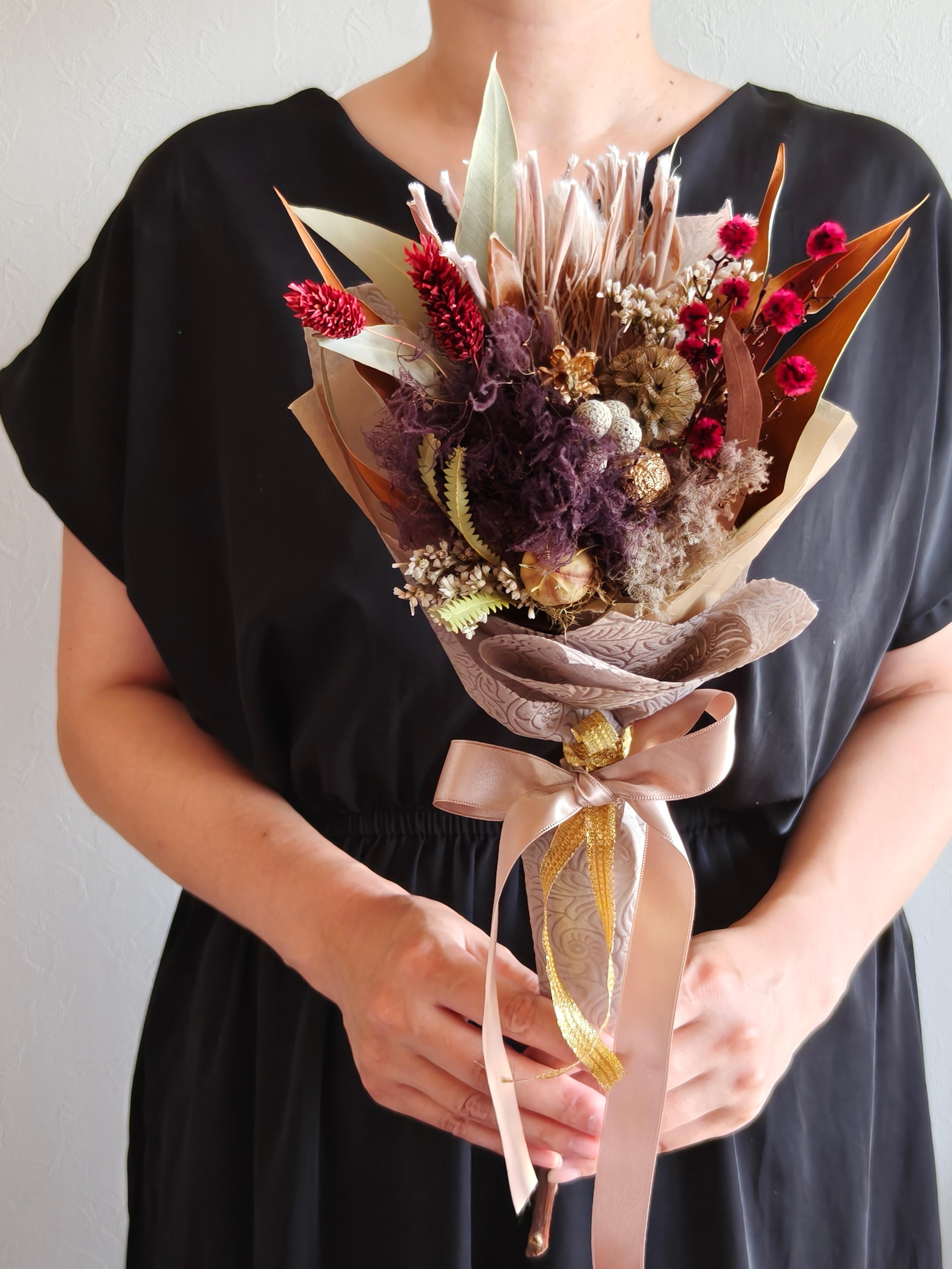 プロテアとスモークツリーのミニブーケスワッグ　壁掛けインテリア　ドライフラワー